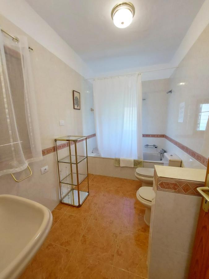 Villa Udilla Арона Екстер'єр фото